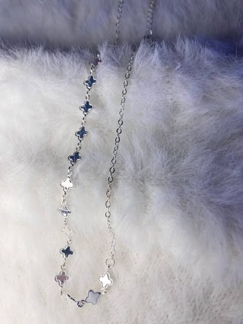 Choker “Estrelas Silver“